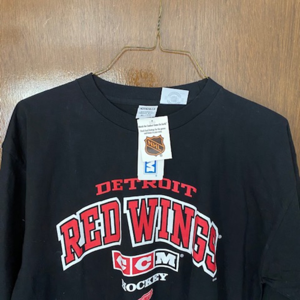 Red Wings Hockey T Shirt
